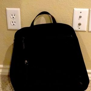 Beautiful, quilted Elliot Luca backpack,